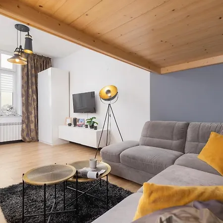 Apartament Ariańska Studio With Mezzanine Cracow Center By Renters Kraków
