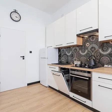 Arianska Studio With Mezzanine Cracow Center By Renters Krakow